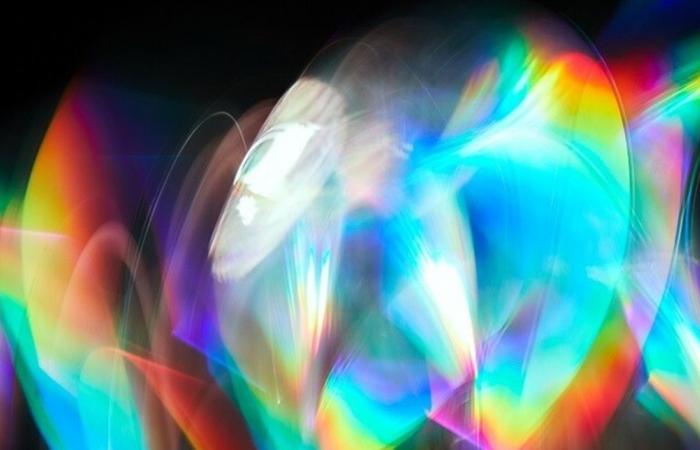 "راقص السحاب"... ما هو لون عام 2026؟