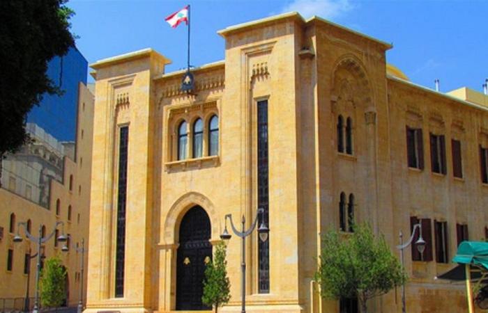 تعطيل قانون الانتخابات يفتح مواجهة نيابية ويُقلق الداخل والخارج