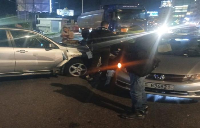 تصادم بين 6 مركبات على جسر انطلياس