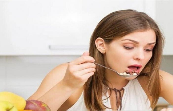 إذا كنت تتناول مكملات الحديد.. تجنب هذه الأطعمة