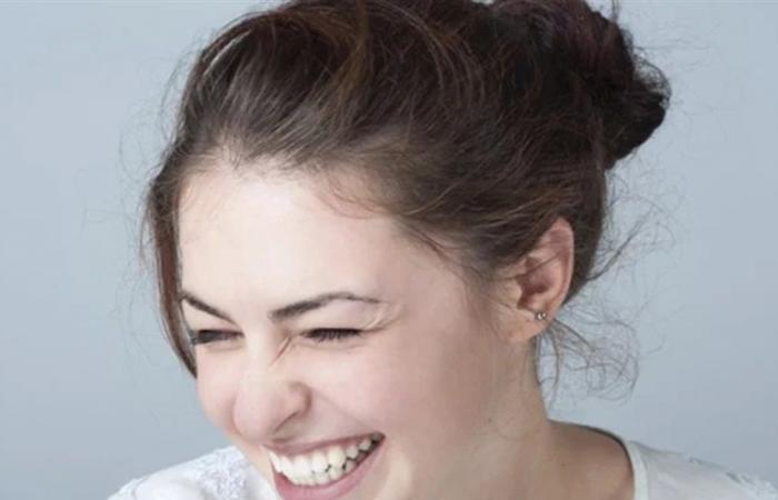 الضحك 5 مرات أسبوعياً.. دواء مجاني للاعصاب والقلب