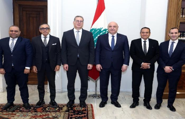 لبنان ومصر تتفقان على مذكرة لتأمين الطاقة