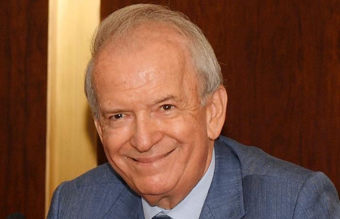 حمادة: حصر السلاح مطلب دستوري وتأجيله يضر بمصلحة لبنان