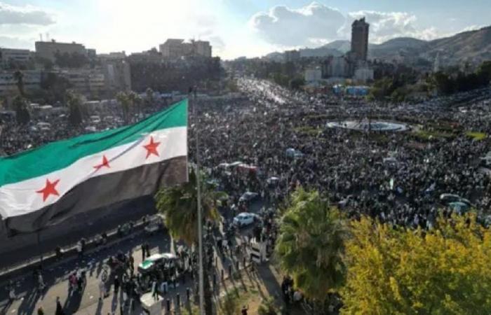 السلطات السورية تفرض حظر تجوال ليليا في مدينة اللاذقية