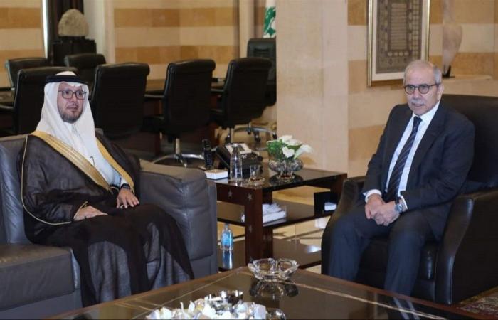 التطورات السياسية بين سلام وبخاري