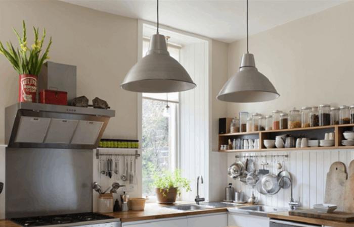 يمرّ بأزمة ماليّة... ممثل أميركيّ مُهدّد بالطرد من منزله بسبب عدم سداد الإيجار