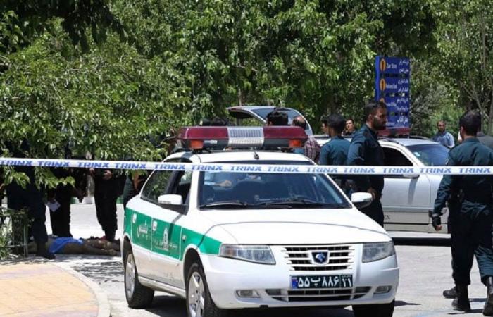 طعن شرطي إيراني خلال اضطرابات قرب طهران