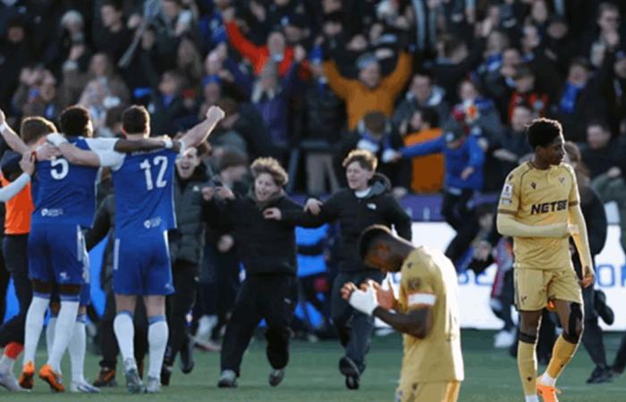 خروج حامل لقب طأس إنكلترا أمام فريق من الدرجة السادسة