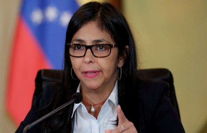 رودريغيز: “لسنا خائفين” من مواجهة أميركا دبلوماسيًا