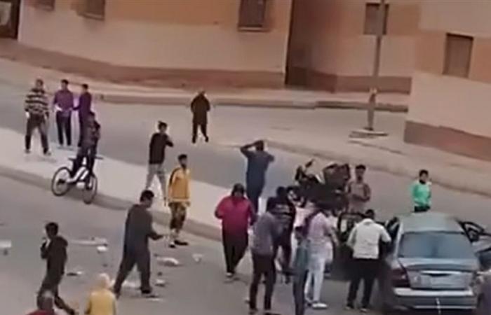 استعراض متهور بسيارة يودي بحياة أسرة بكاملها.. شاهدوا الفيديو