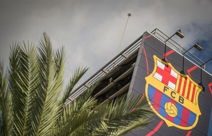 قبل مواجهة سلافيا براغ في دوري الأبطال.. برشلونة يتلقى ضربة قوية مزدوجة