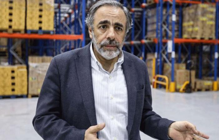 بحصلي ينوّه بمعالجة موضوع إخراج البضائع من المرفأ