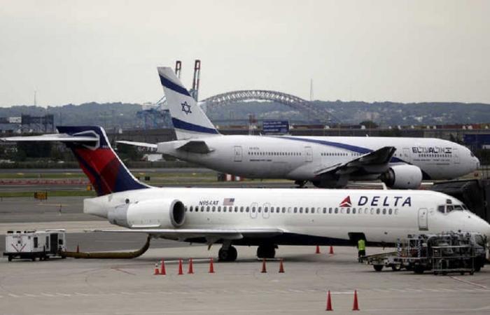 بشكل مفاجئ.. شركة طيران تلغي رحلتيها إلى إسرائيل!