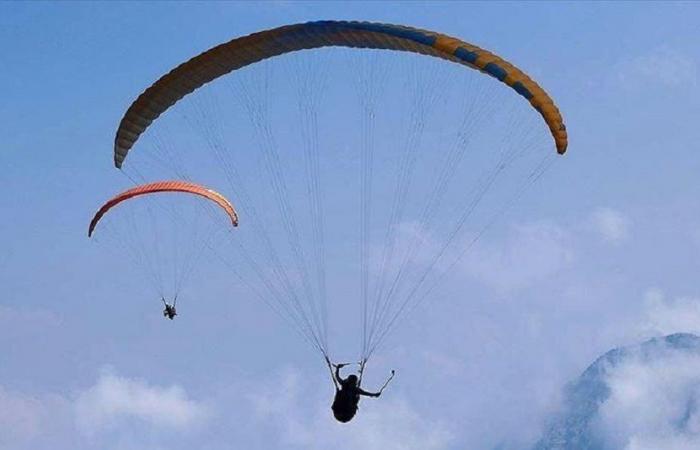 الشباب والرياضة تتوعّد المخالفين في الطيران الشراعي