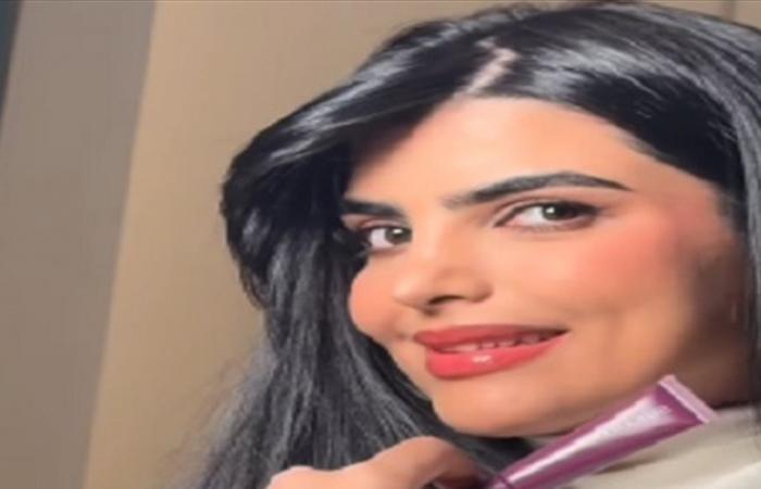 أصارت جدلاً كبيراً... صانعة محتوى سعوديّة تطلّ لأوّل مرّة من دون حجاب شاهدوا الفيديو