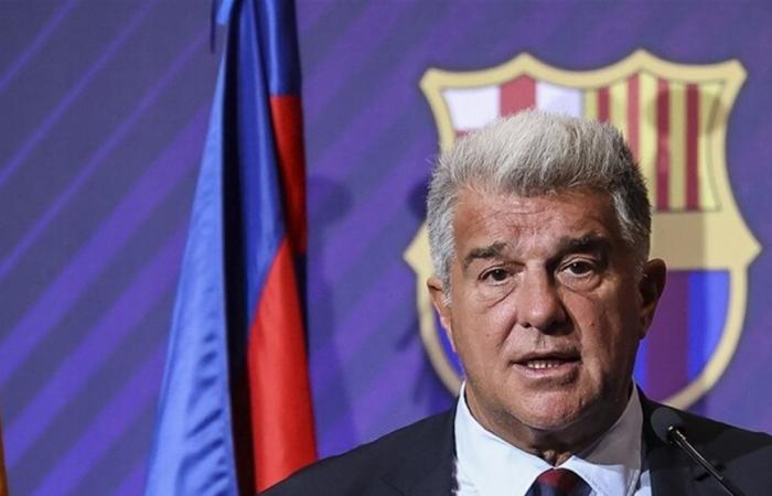 رسميا.. استقالة رئيس برشلونة