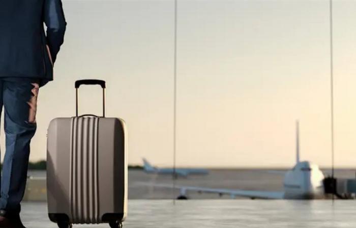 هرب... ممثل سافر إلى خارج البلاد وصدور قرار باستدعائه إلى التحقيق