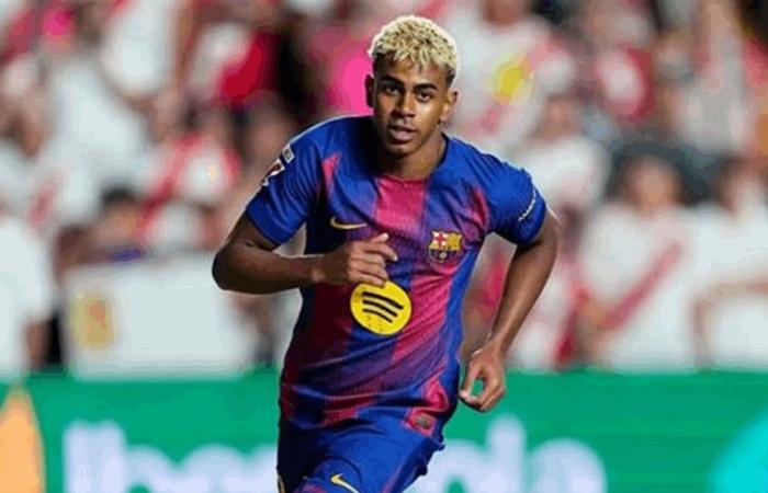 يامال يتصدر مبيعات القمصان في 2025.. وميسي يلاحقه