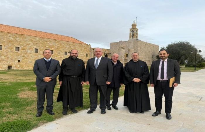 وزير الاتصالات: لبنان مقبل على أيام خيرٍ