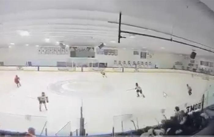 حادث إطلاق نار خلال مباراة هوكي في أميركا.. وسقوط قتلى وجرحى (فيديو)