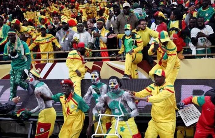 الجماهير السنغالية تستعد لزحف بشري نحو المغرب لدعم "الأسود"