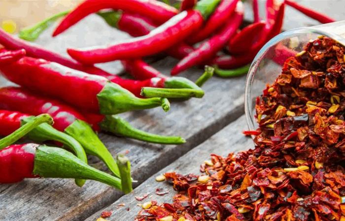 ماذا يحدث لأمعائكم عند تناول الأطعمة الحارة بانتظام؟