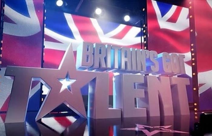 الإعاقة ليست حاجزاً.. "الزر الذهبي" يتوج كفاح بطل من ذوي الاحتياجات الخاصة