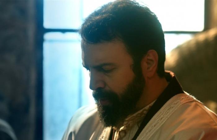 لدغة تيم حسن تشغل التواصل.. فكيف علّق؟