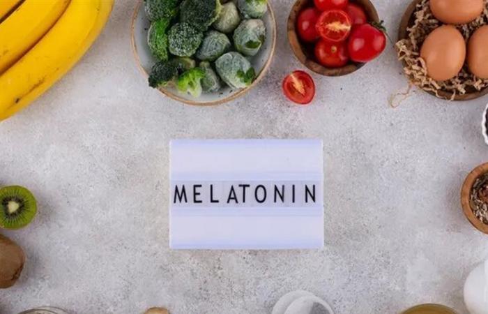 أطعمة تساعد على النوم بدلا من مكملات الميلاتونين.. تعرفوا عليها