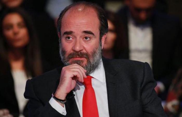 عقيص: يحب استرداد قرار الحرب