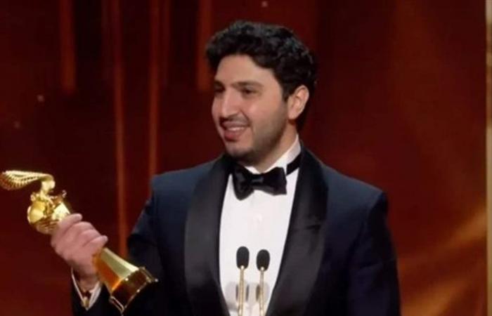 الفنان محمد شاكر يُقلق مُحبيه من داخل المستشفى... وهذا ما قاله (صورة)