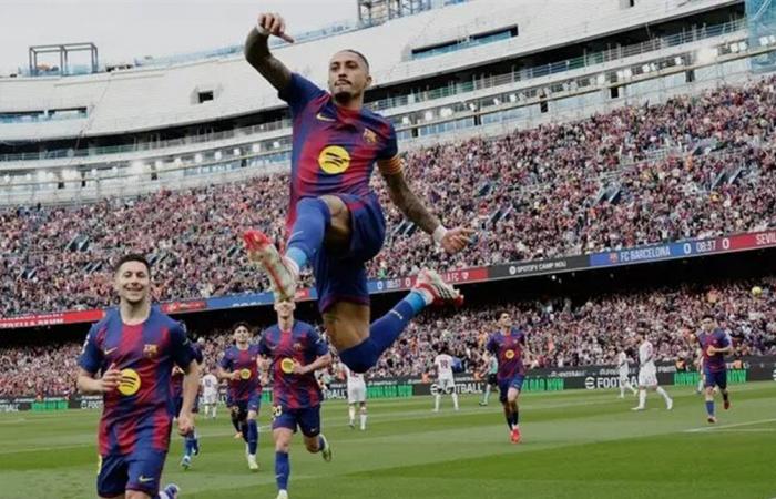 برشلونة يكتسح إشبيلية بخماسية ويبتعد بالصدارة