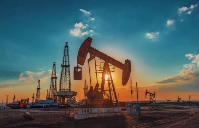 ترخيص أميركي لبيع النفط الروسي