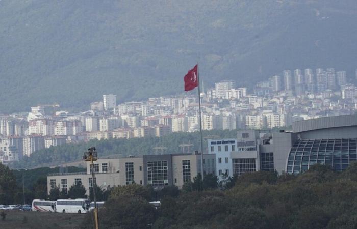 تركيا تدين الهجمات الإقليمية وتدعو للحل الدبلوماسي