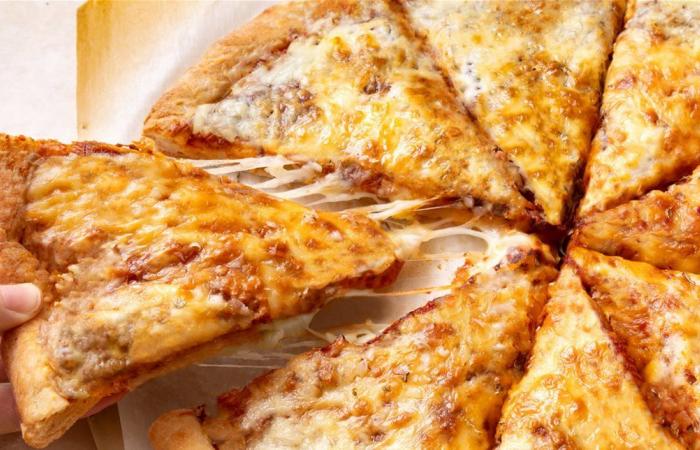 لتحضير بيتزا "صحية".. إليك الطريقة