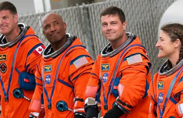 رحلة الـ 10 أيام التاريخية.. كواليس "الحياة اليومية" في الفضاء العميق