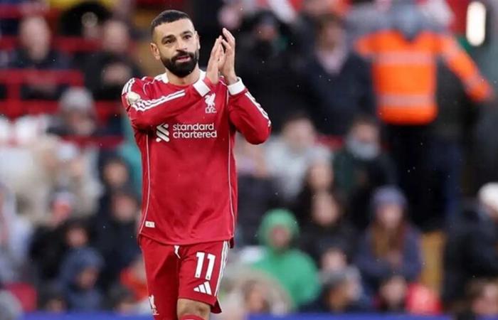 بالفيديو.. تصرف لافت من جماهير ليفربول تجاه صلاح