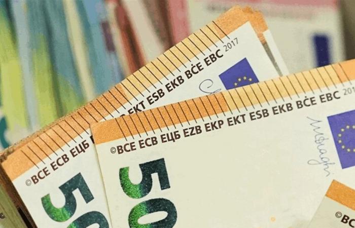 عملية سطو مسلح على بنك.. مسلحون يحتجزون رهائن ويهربون عبر نفق