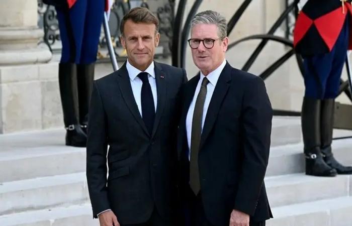 ماكرون وستارمر يرحبان بفتح مضيق هرمز