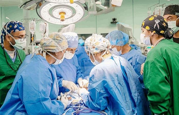 بعملية دقيقة.. فصل توأمتين سعوديتين بعمر 20 يوماً