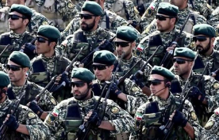 الحرس الثوري يعلن احتجاز سفينتين حاولتا عبور مضيق هرمز