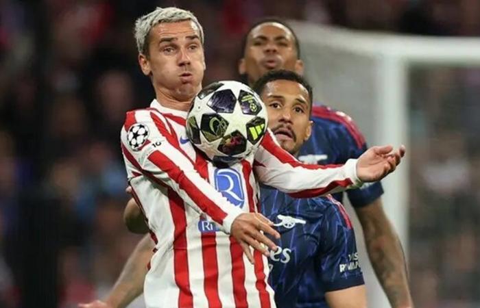 بركلتي جزاء.. أتلتيكو مدريد يتعادل مع أرسنال