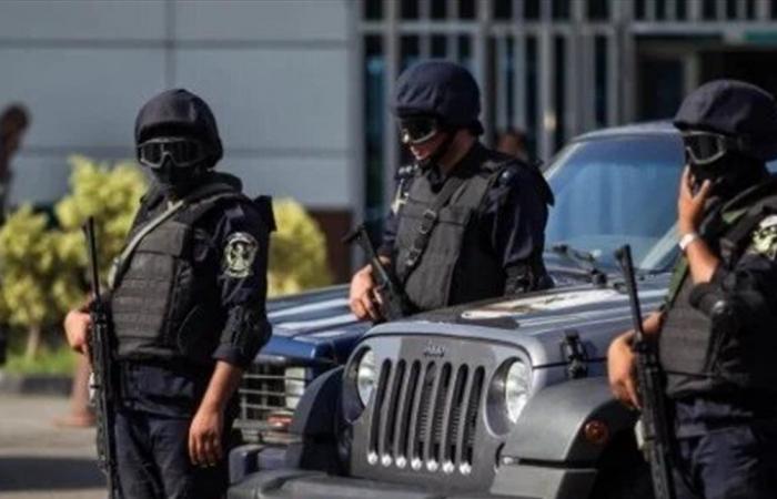 مصر.. أجهزة الأمن تعثر على جثة رجل داخل حقيبة سفر