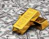 الدولار يرتفع والذهب يتراجع
