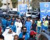 الكويت : إضراب 300 عامل لم يتقاضوا رواتبهم