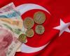 الليرة التركية تهبط عند 17.5 مقابل الدولار