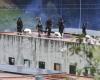 مقتل 20 نزيلاً في أحد سجون الإكوادور جراء أعمال شغب