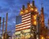 مخزونات النفط الأمريكية تنخفض مليون برميل